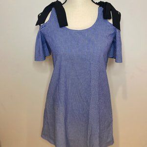 Off-the-shoulder tie strap dress girls size 11/12